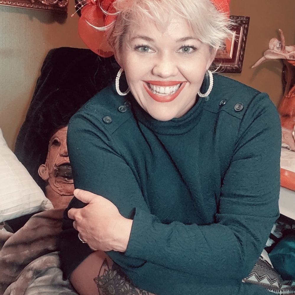 Meet your Posher, Heathera